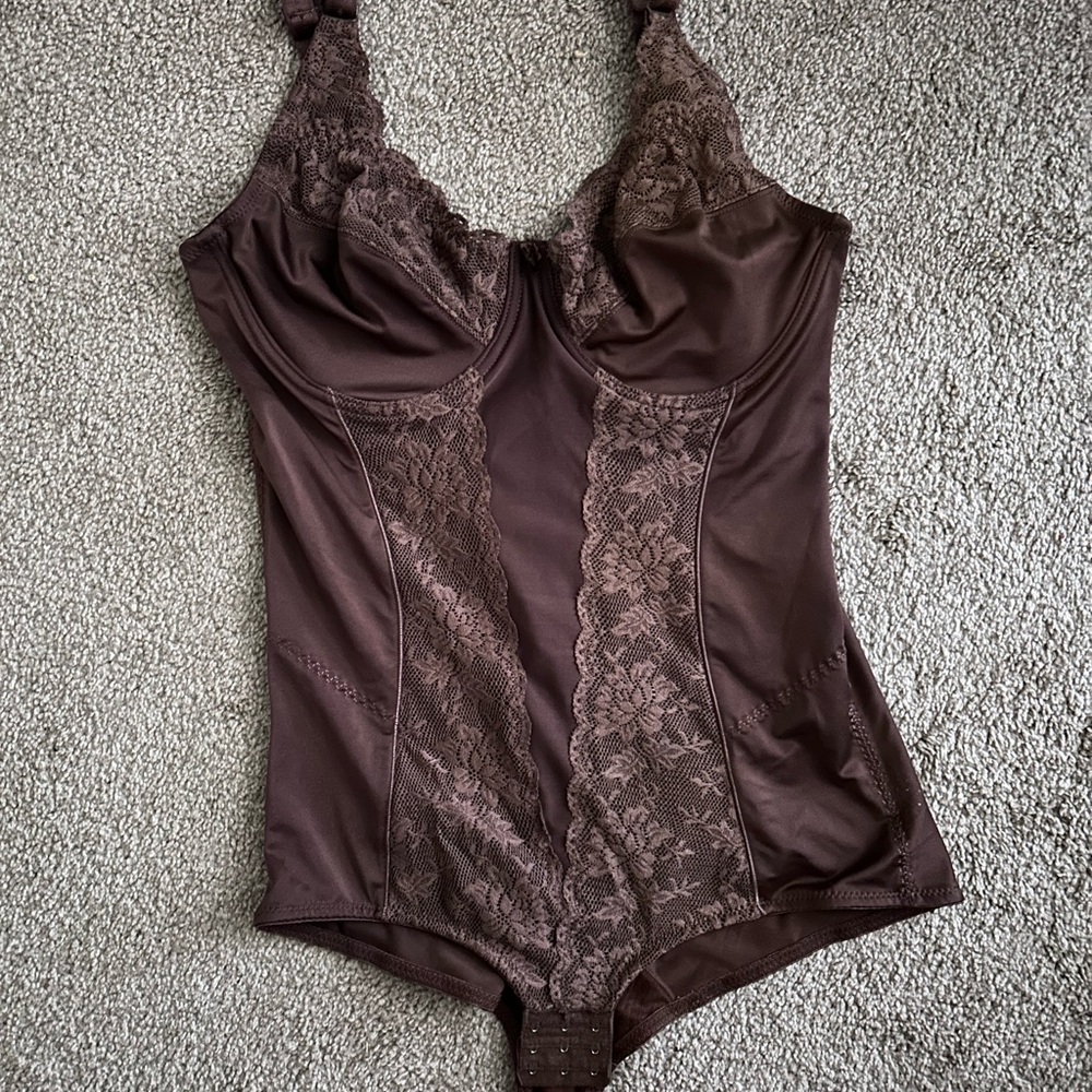Elegant Brown Lace Bodysuit